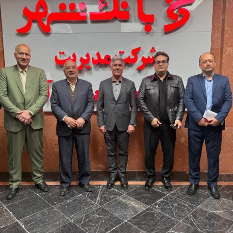 جلسه توافق بر انعقاد قراردادهای خرید اتوبوس برای سازمان اتوبوسرانی مشهد