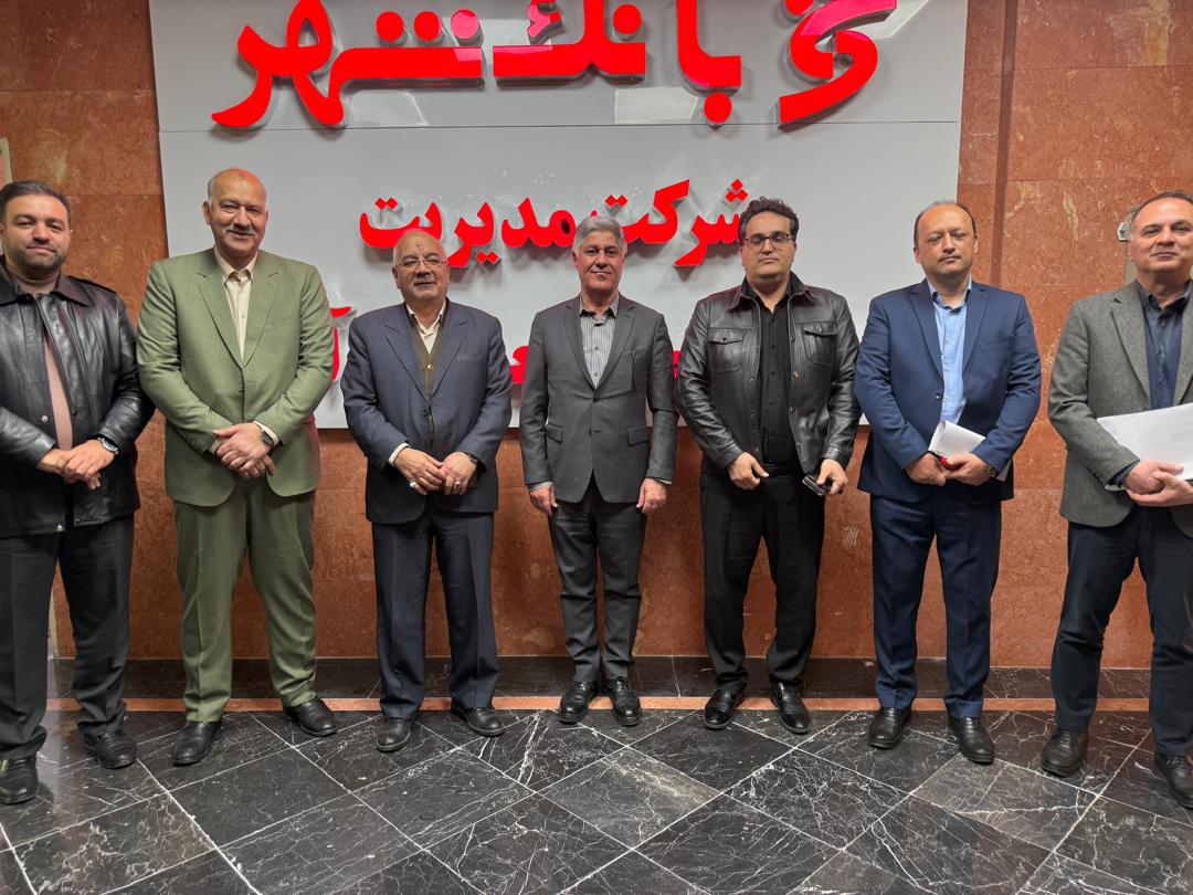 جلسه توافق بر انعقاد قراردادهای خرید اتوبوس برای سازمان اتوبوسرانی مشهد