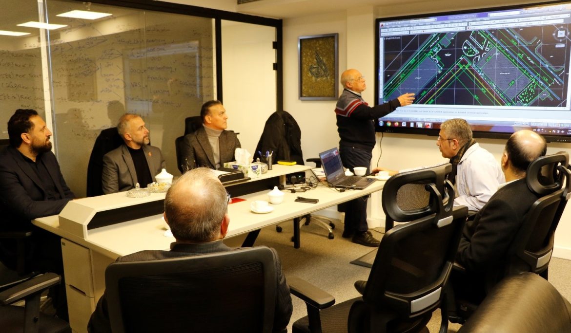 جلسه معرفی مشاور طراح پروژه احداث مجموعه ورزشی خدماتی رفاهی و اقامتی باشگاه درفشی فر در محل باشگاه پرسپولیس